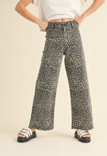 Load image into Gallery viewer, Nala Leopard Jeans
