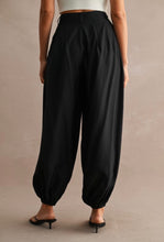 Load image into Gallery viewer, The Everyday Pants

