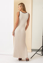 Load image into Gallery viewer, Willow Maxi Dress
