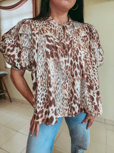Load image into Gallery viewer, Cleo Leopard Top
