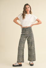 Load image into Gallery viewer, Nala Leopard Jeans
