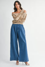 Load image into Gallery viewer, Índigo Wide Leg Denim
