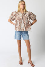 Load image into Gallery viewer, Cleo Leopard Top
