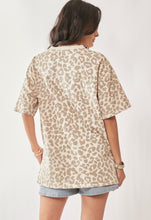 Load image into Gallery viewer, Kitty Rhinestone Tee
