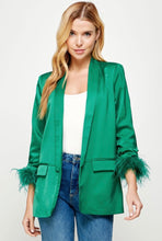 Load image into Gallery viewer, PRE ORDEN Festive Feather Blazer
