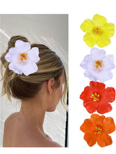 Load image into Gallery viewer, Flower Hairclip
