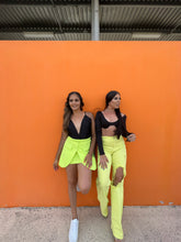 Load image into Gallery viewer, Después de la Playa Wide Leg Jeans
