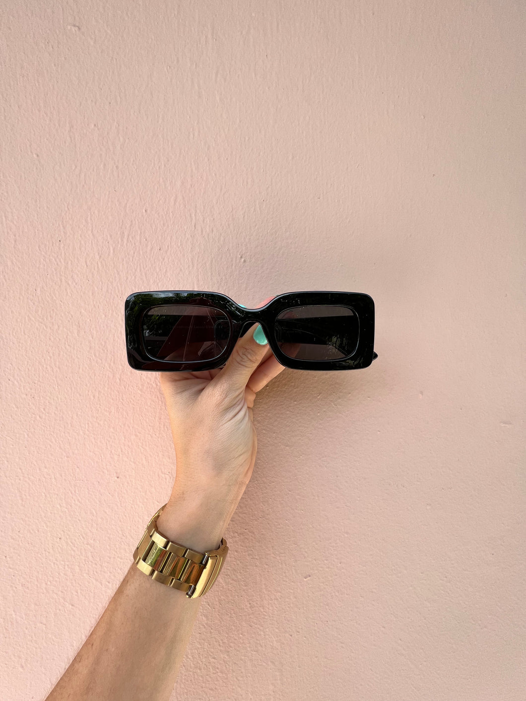 Retro Sunglasses / Black